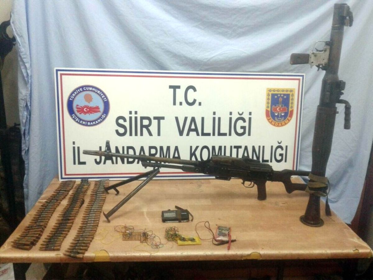 Siirt\'te Silah ve Mühimmat Ele Geçirildi