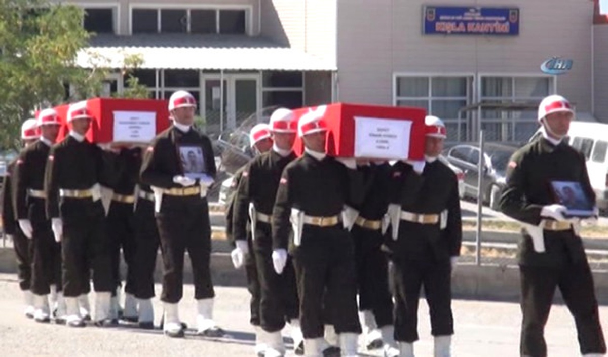 Şırnak Şehitleri İçin Tören Düzenlendi
