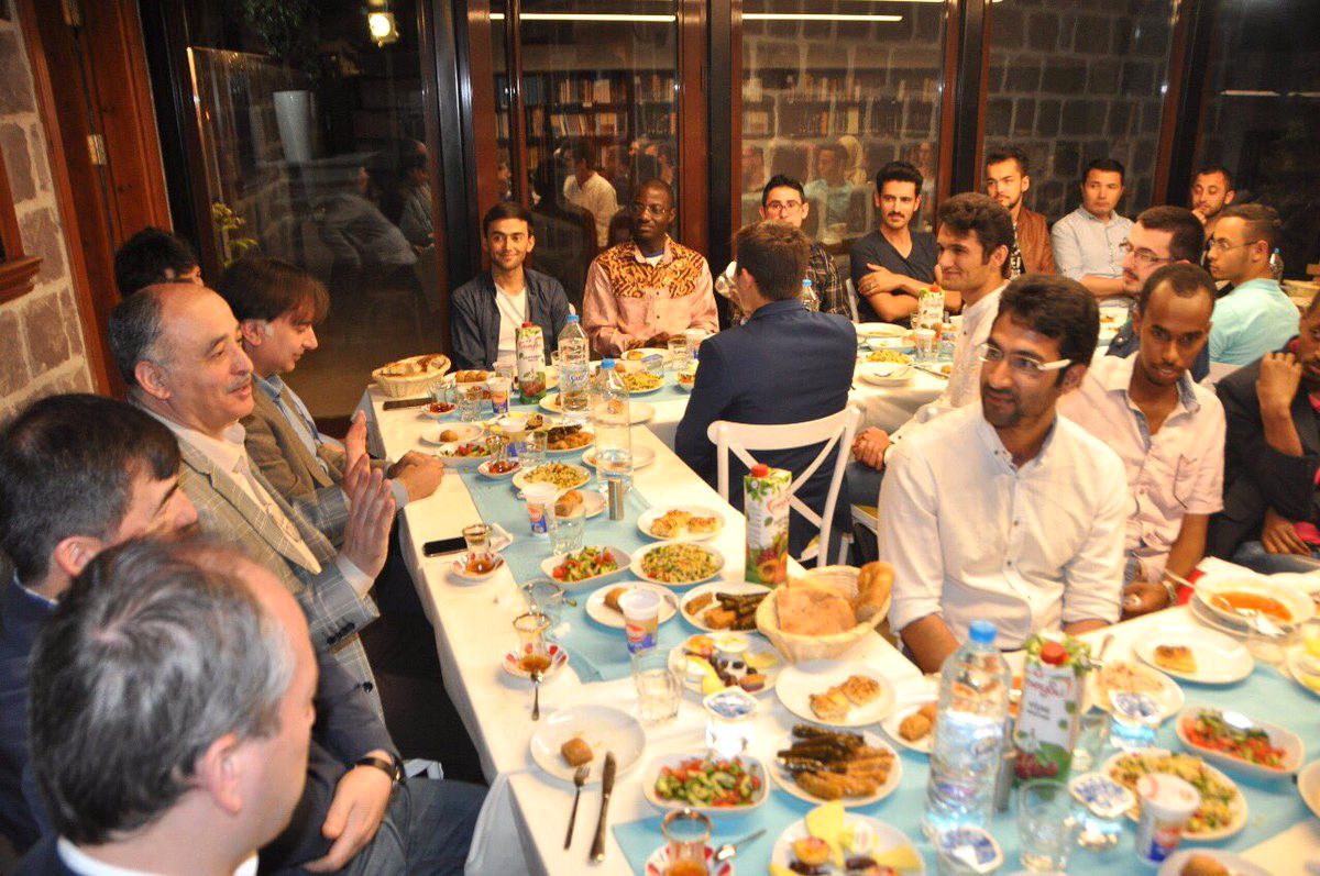 Türkiye Burslusu Öğrenciler Bayramlaştı