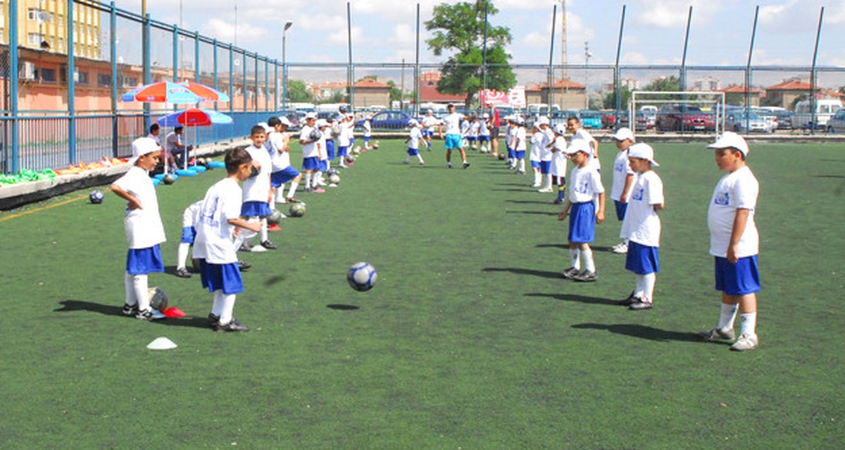 Yaz Spor Okulları Kapılarını Yarın Açıyor