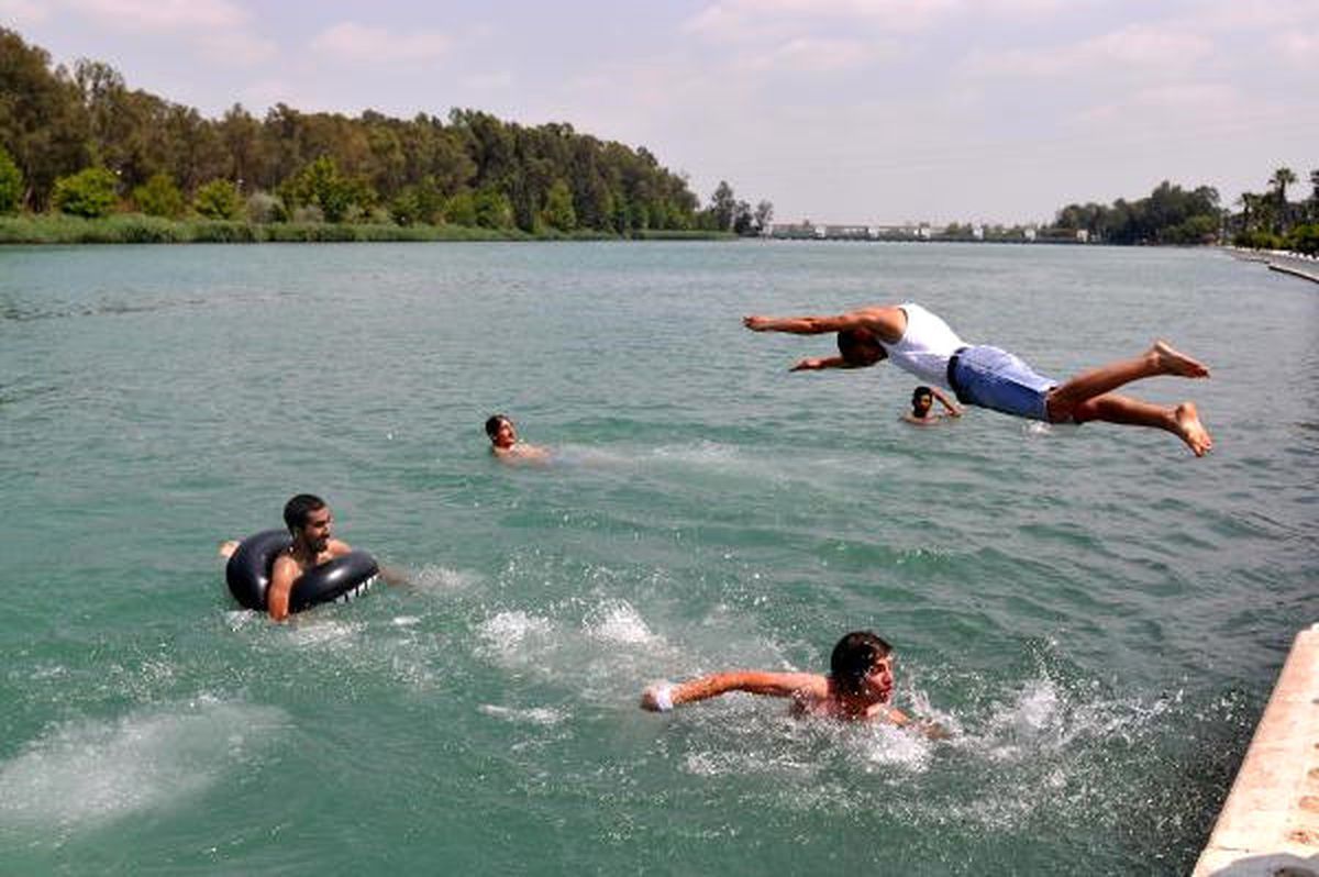 Adana\'da Hissedilen Hava Sıcaklığı 40 Derece