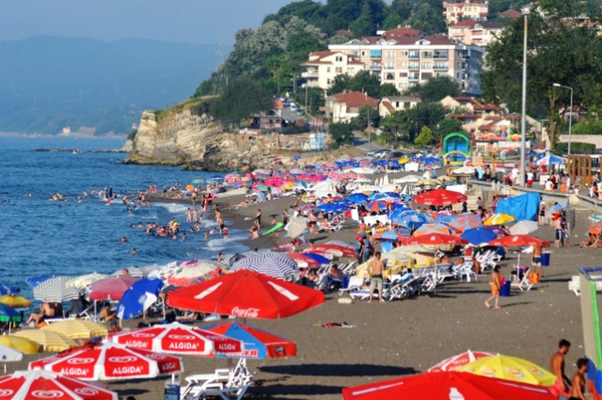Akçakoca\'ya Turist İlgisi