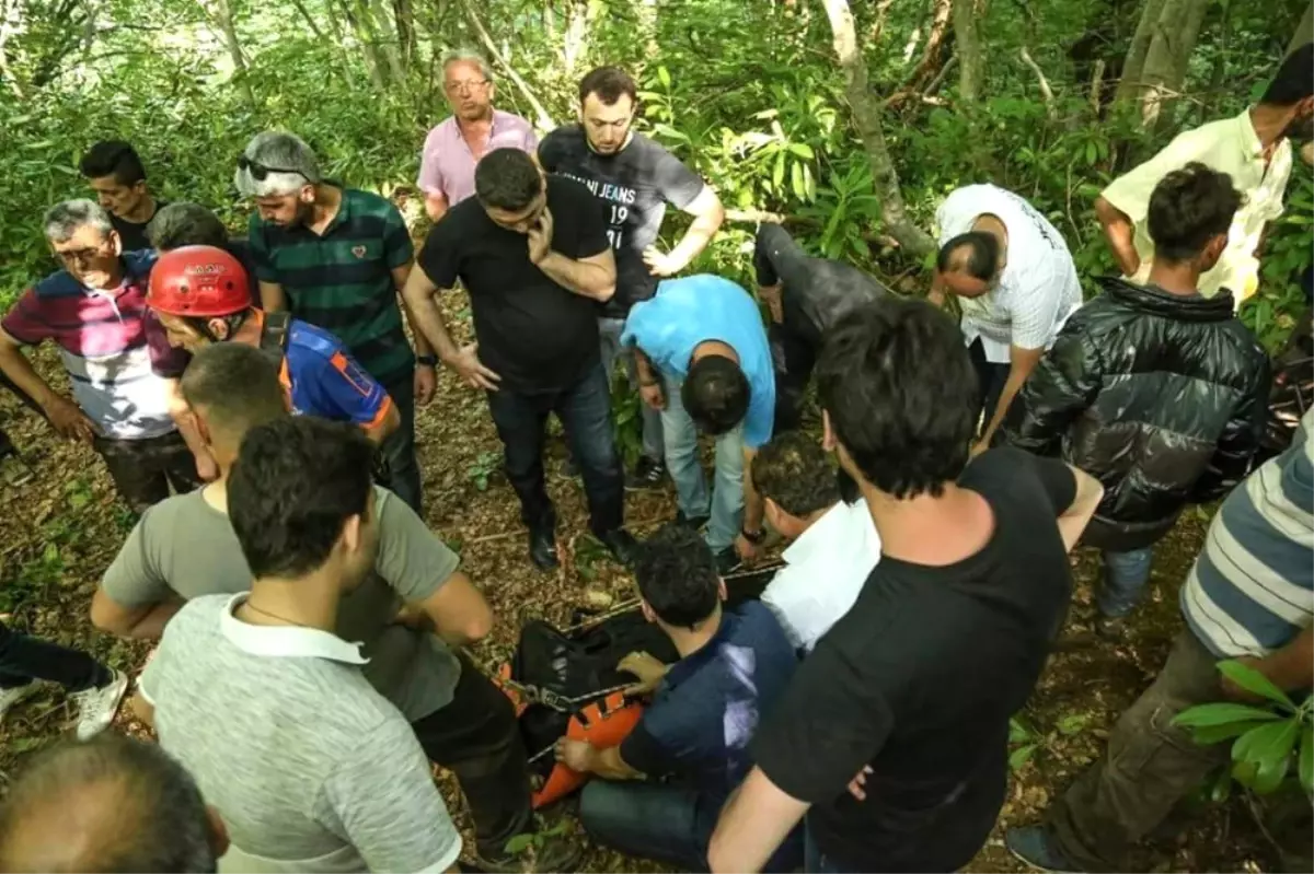 Arkadaşına Yardım Etmek İsterken Dereye Düşen Kişinin Ölmesi