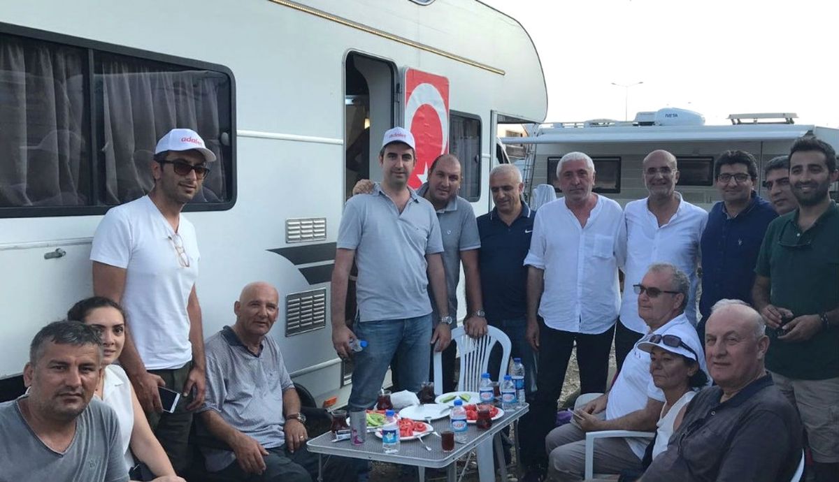 Başkan Altınok Öz, Meclis Üyeleri ile Birlikte Adalet Yürüyüşü\'ne Devam Ediyor