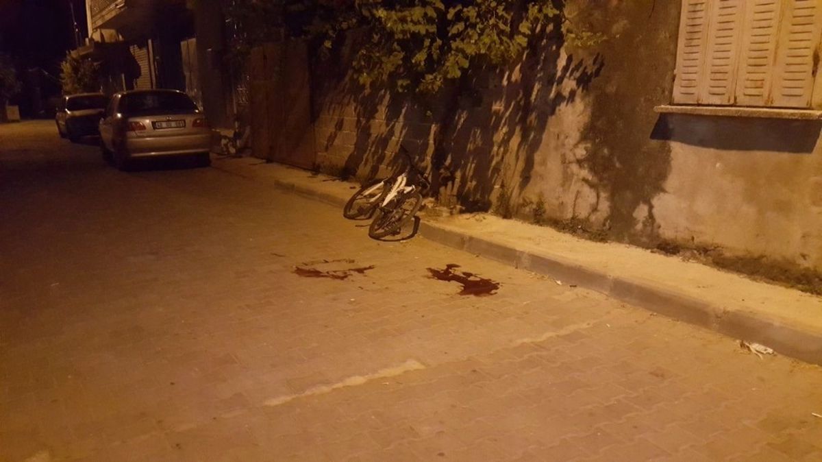Bisikletiyle Kamyonun Altında Kaldı