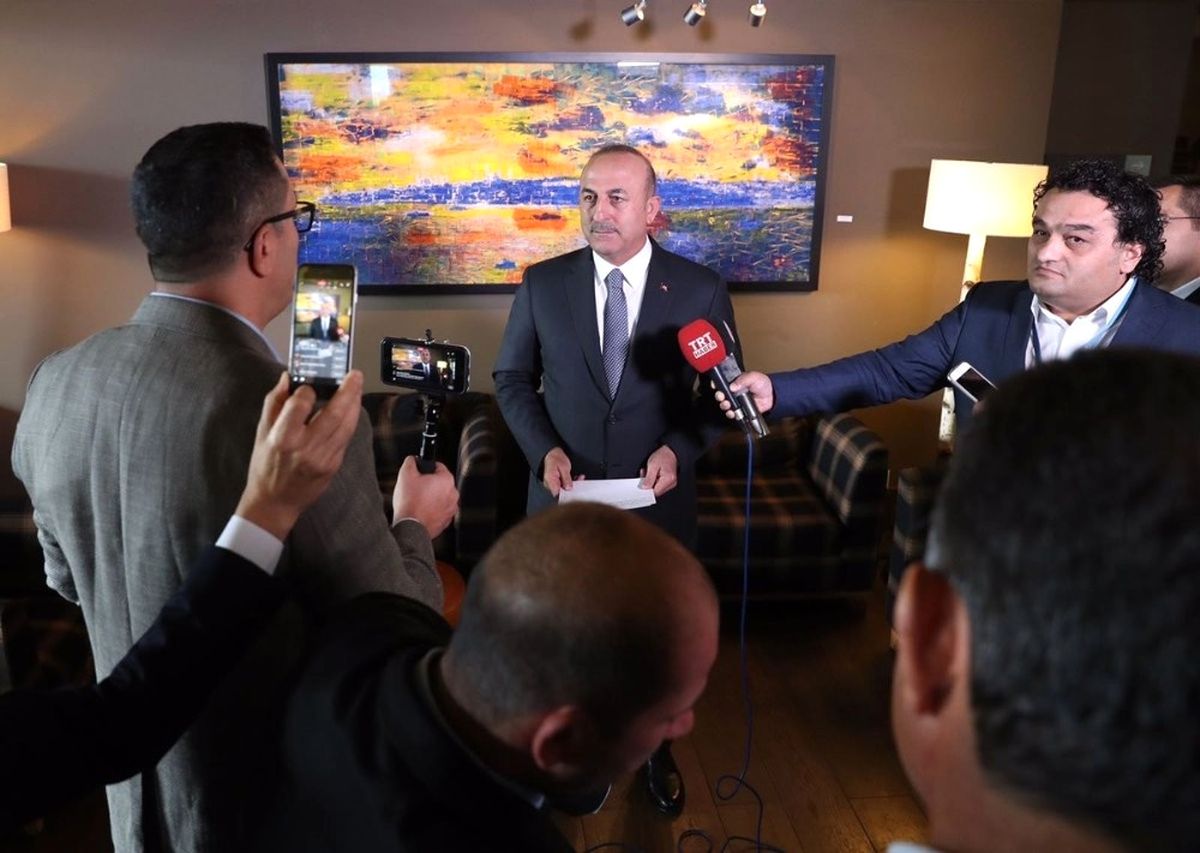 Çavuşoğlu\'ndan Kıbrıs Müzakerelerine İlişkin Açıklama