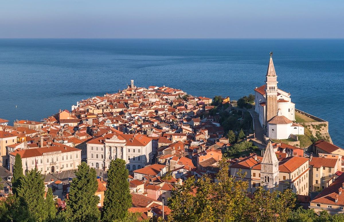 Hırvatistan ile Slovenya Arasındaki Kara Suları Sorunu