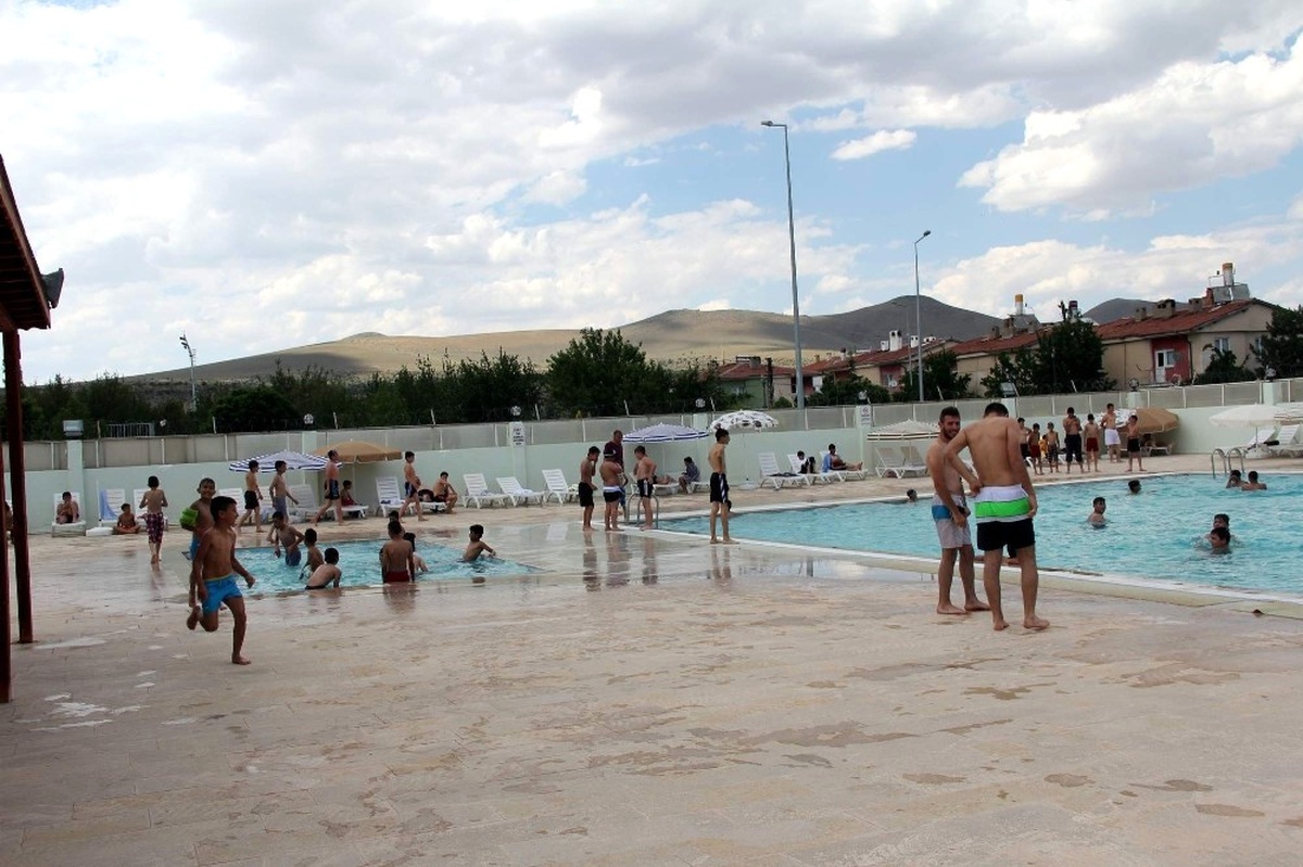 İncesu Belediyesi Yaz Spor Okulunu Açtı