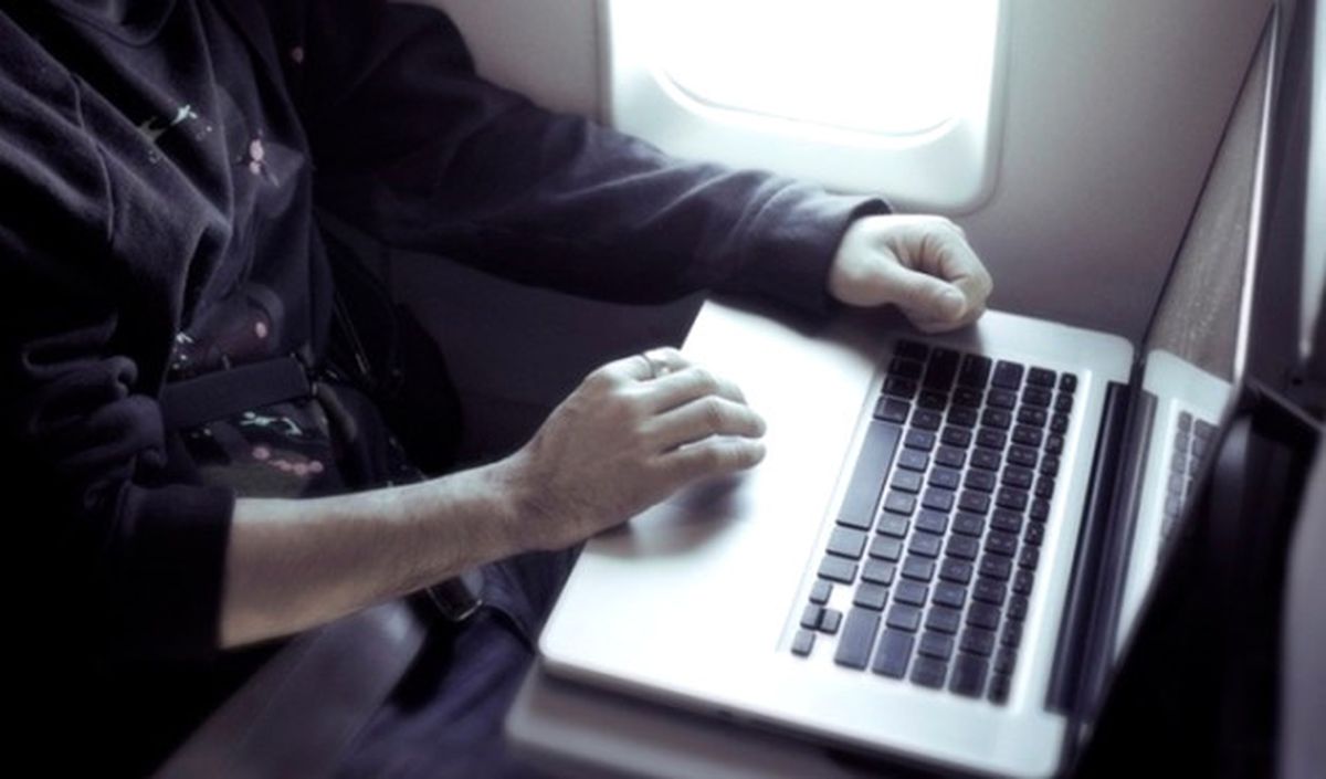 Laptop Yasağı Rafa Kalkabilir
