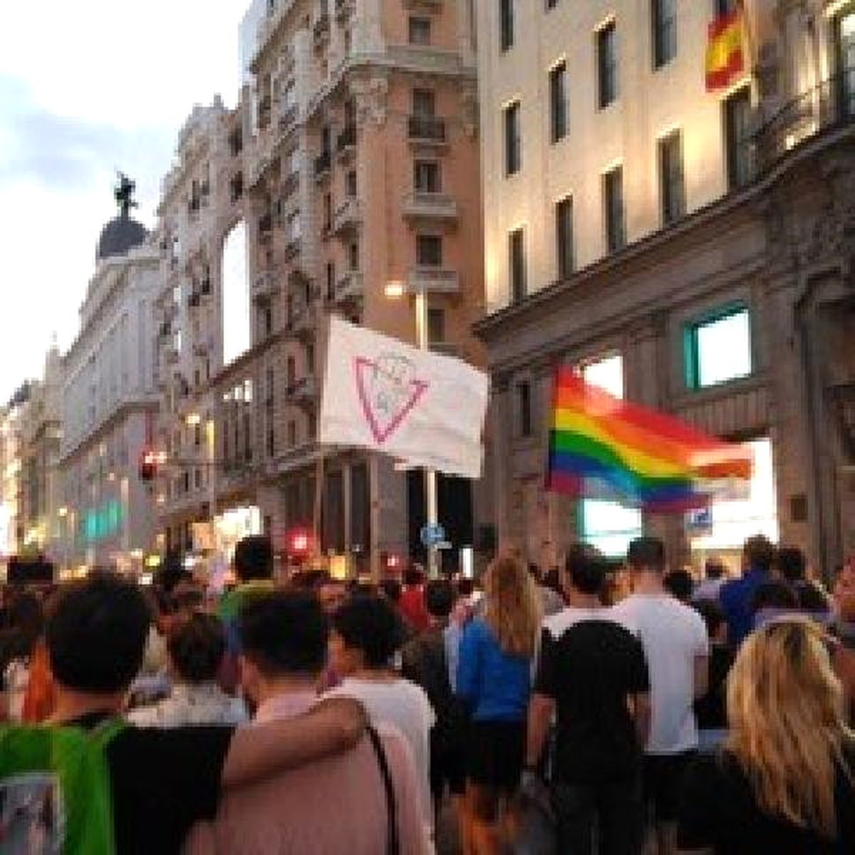 Madrid\'de Alternatif Onur Yürüyüşü Düzenlendi