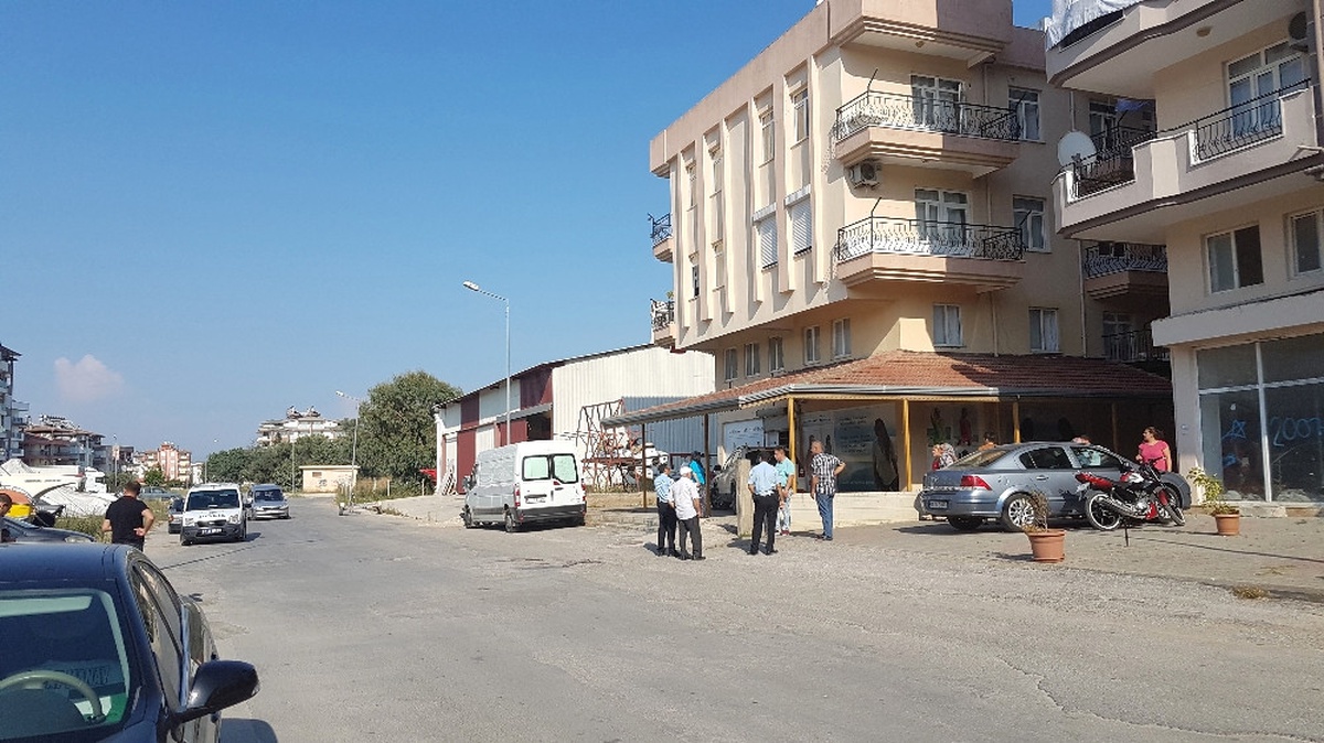 Manavgat\'ta Kayınbiraderini Bıçaklayan Kişi Tutuklandı