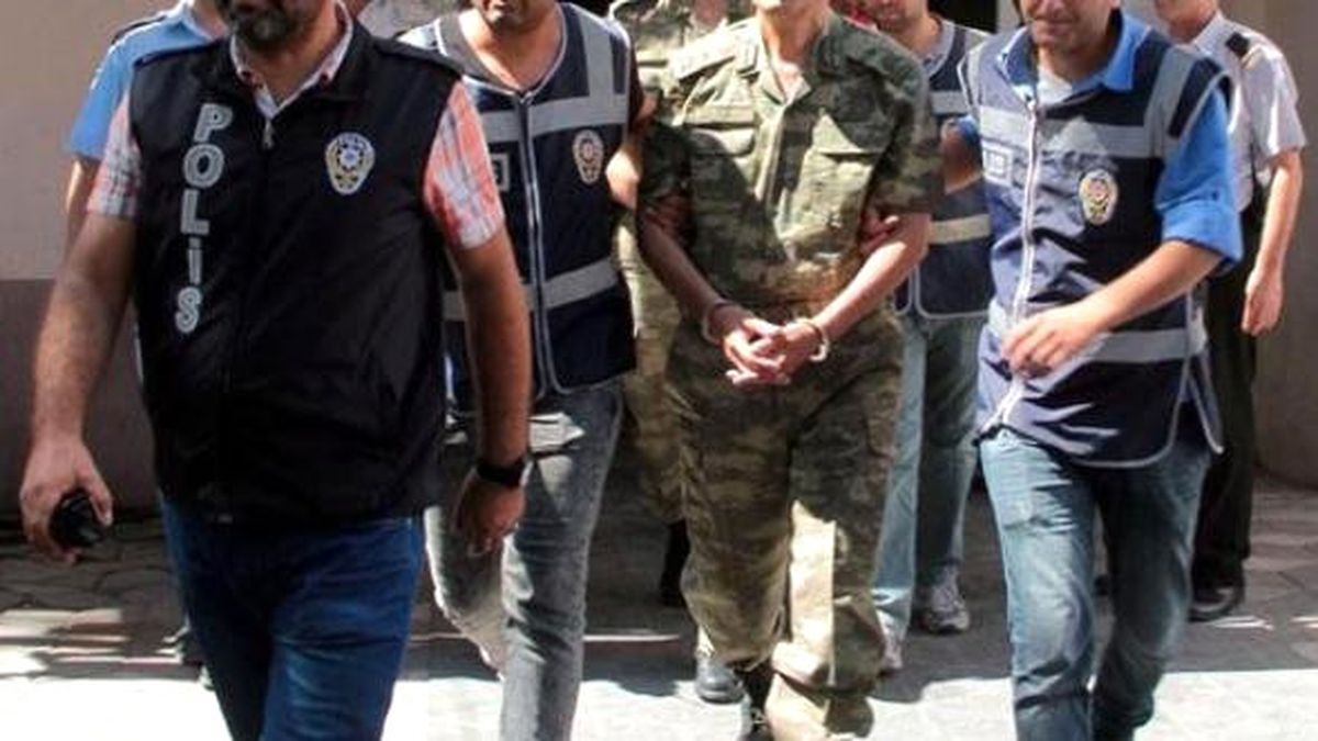 Mersin\'de Fetö/pdy Soruşturması