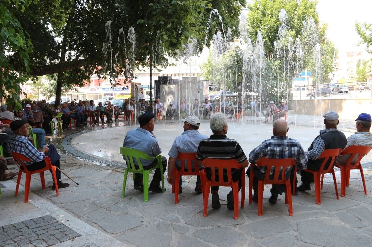 Mersin\'de Termometreler 43 Dereceyi Gösterdi
