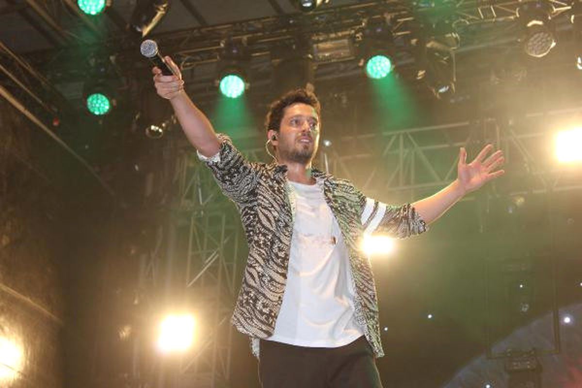 Murat Boz, İzmit\'te Binlerce Kişiyi Coşturdu