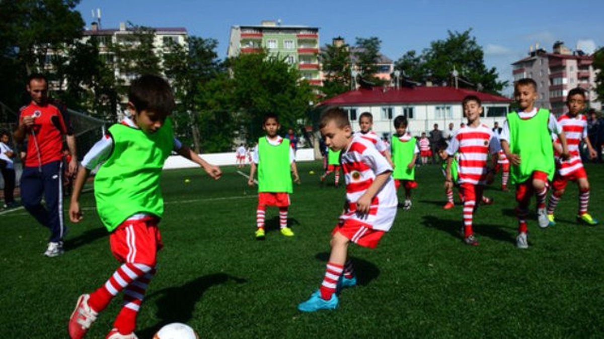 Tatvan\'da Yaz Spor Kursları Başladı