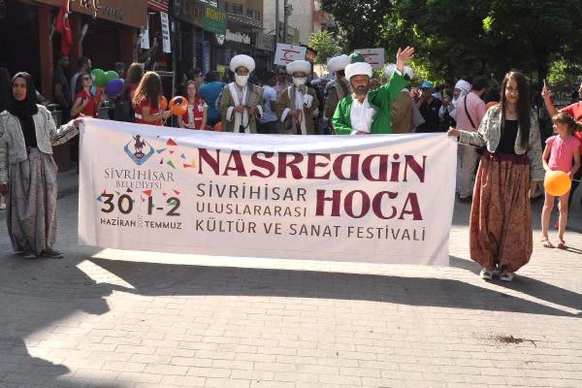 Temsili Nasreddin Hoca, Eskişehirlileri Festivale Davet Etti