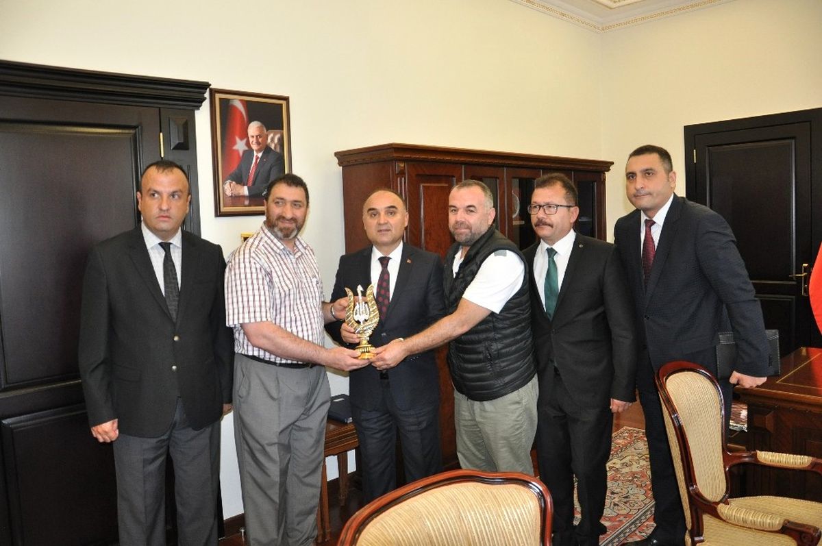 Uyuşturucuyla Mücadele Edenlere Ödül
