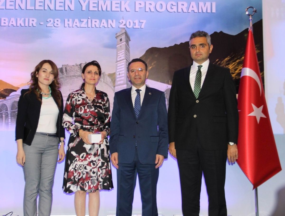 Vali Aksoy\'dan Hüzünlü Veda