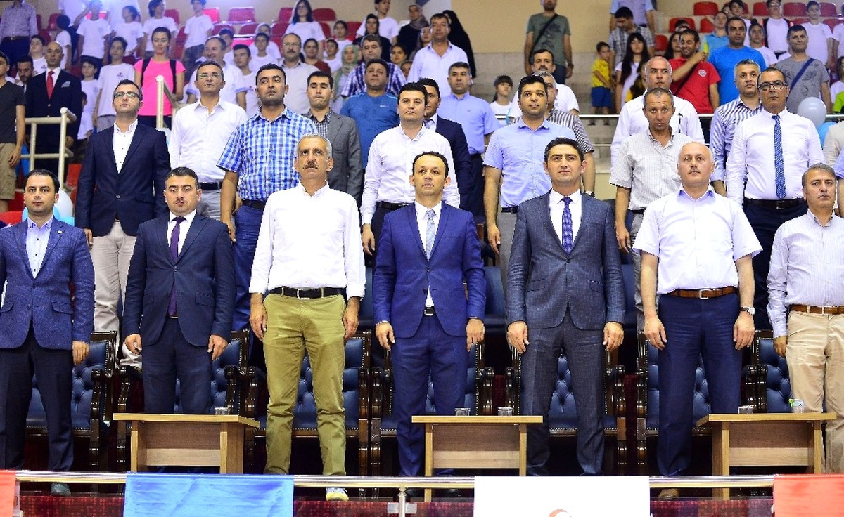 Yaz Spor Okulları Açılış Töreni Gerçekleştirildi