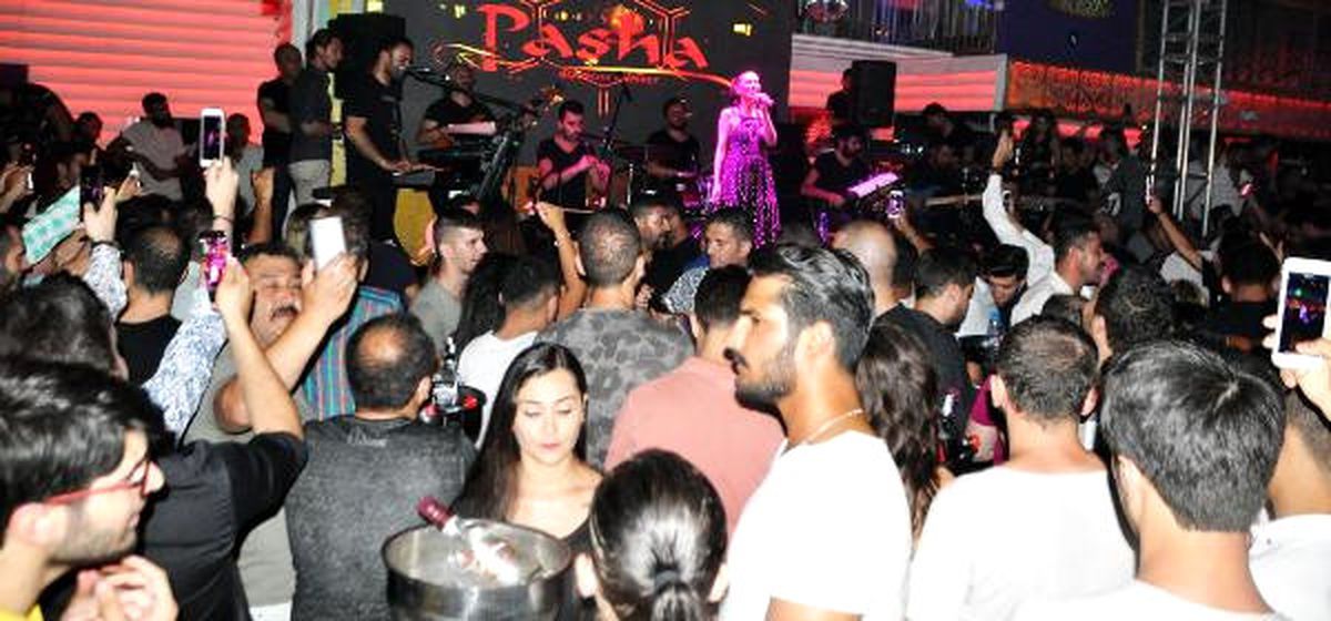 Yıldız Tilbe, Bodrum\'da Sahne Aldı