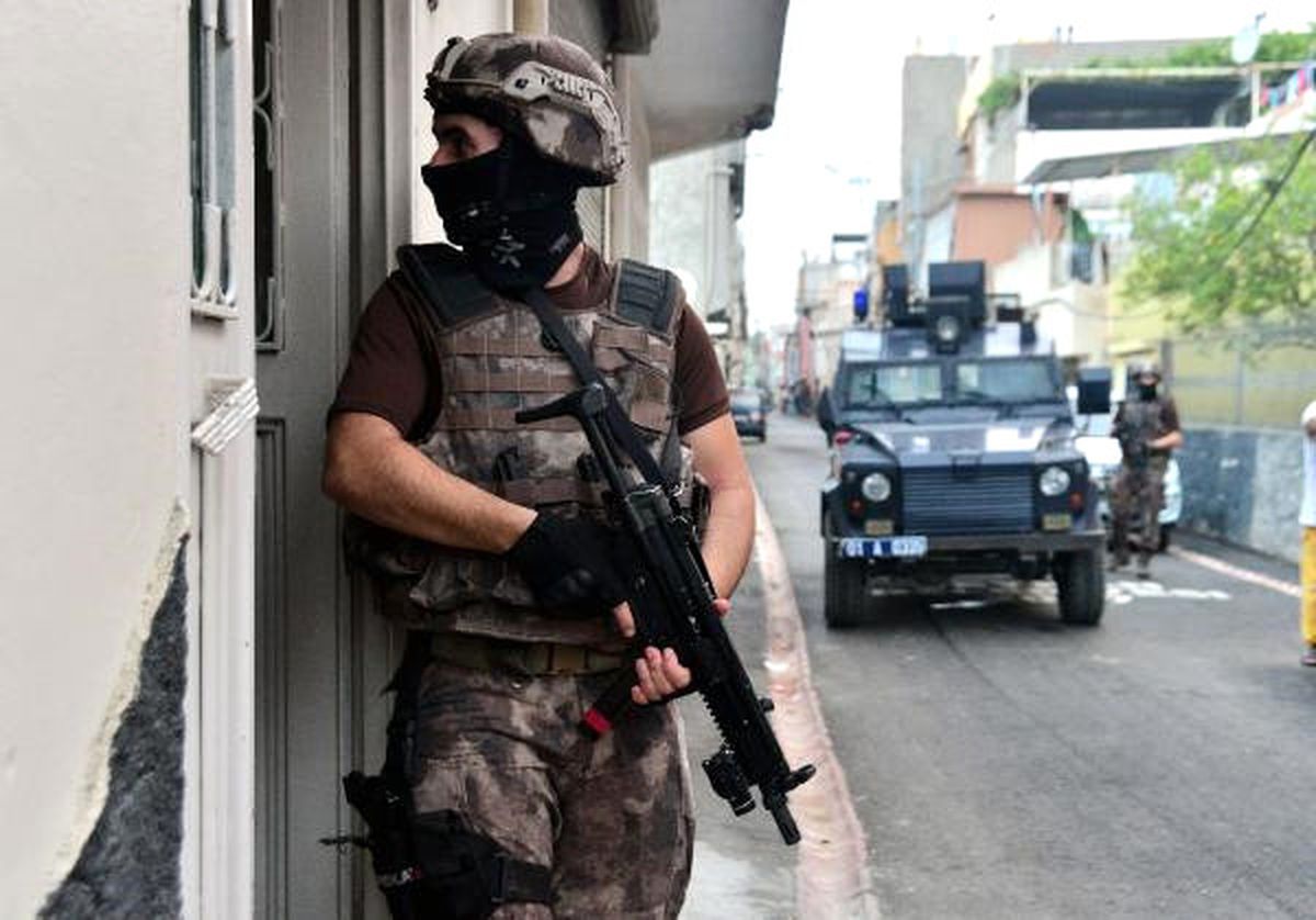 Adana Merkezli Fetö Operasyonu: 30 Gözaltı