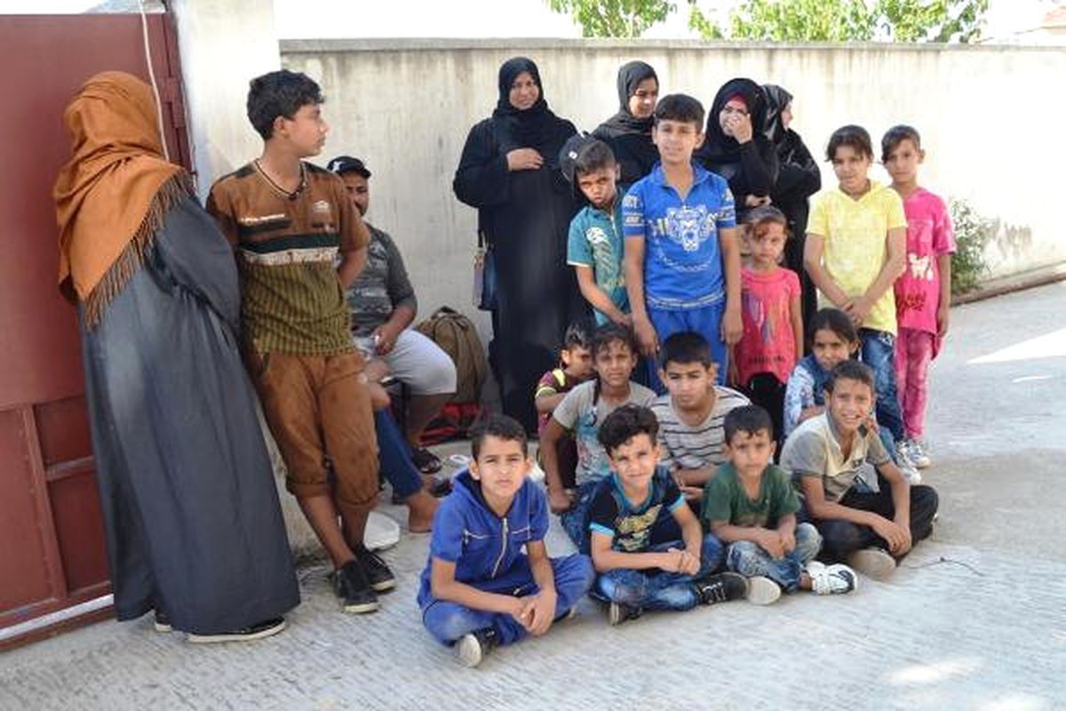 Botları Batmak Üzere Olan 45 Kaçak Göçmen Kurtarıldı