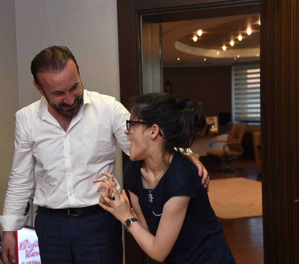 Derinceli Gülşah Başkan Doğan\'ı Ziyaret Etti