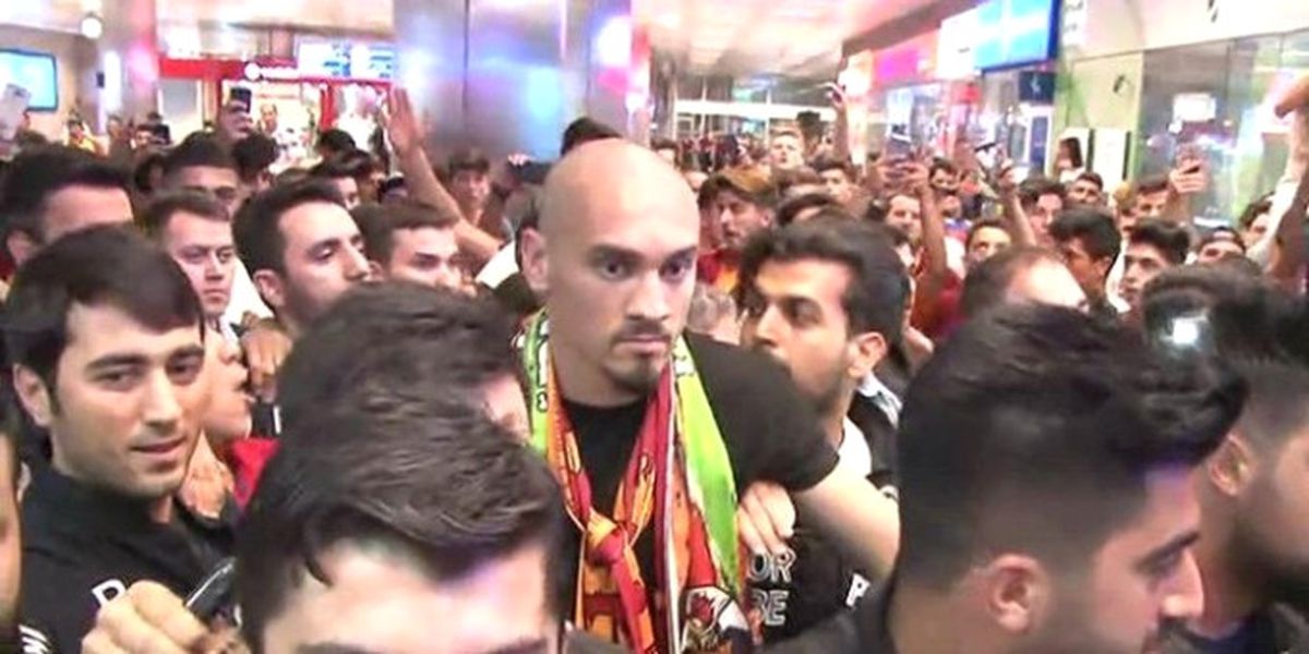 Flaş! Galatasaray\'ın Yeni Transferi İstanbul\'da