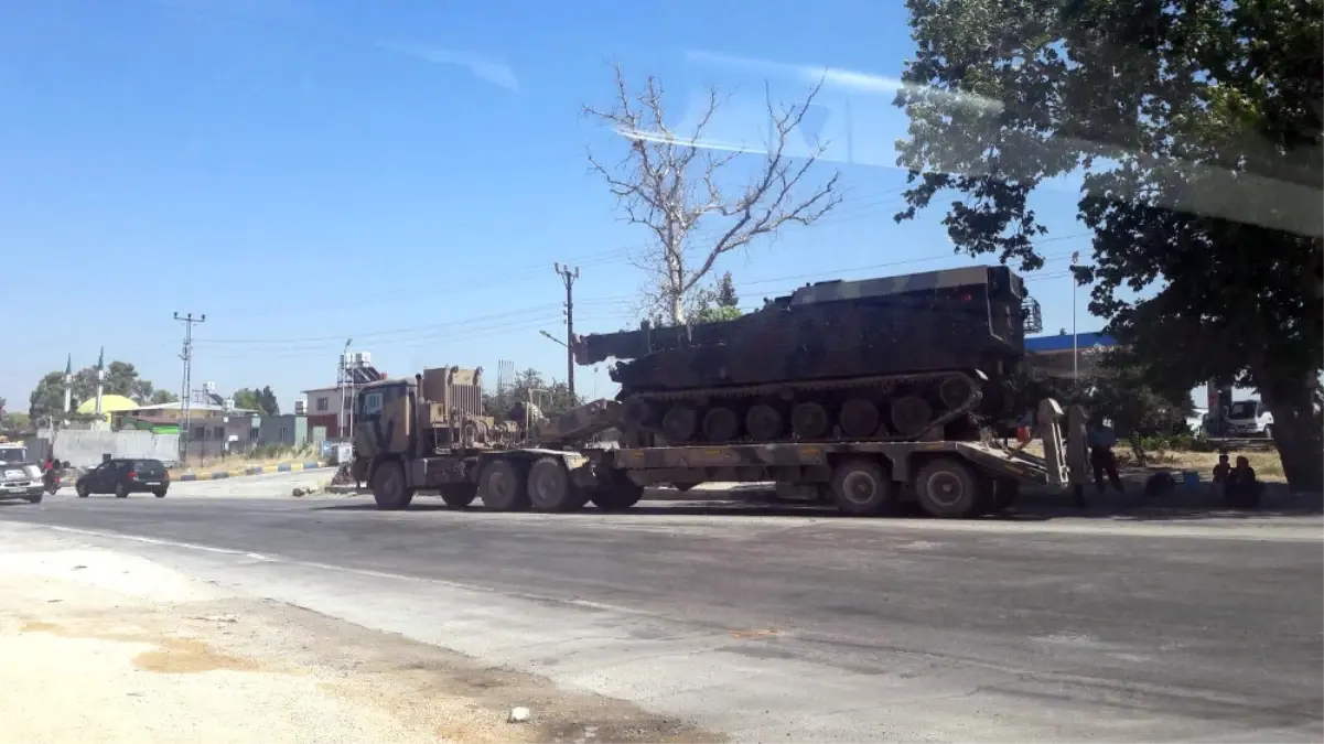 Hatay\'da Sınır Birliklerine Takviye