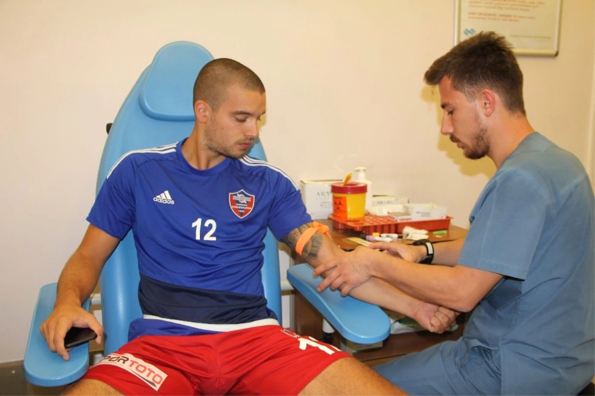 Karabükspor\'da Futbolcuların Sağlık Kontrolü Tamamlandı