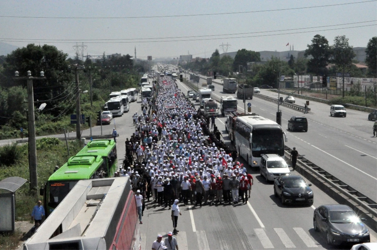 Kılıçdaroğlu\'nun Yürüyüş Programı Sıcak Havaya Göre Belirleniyor