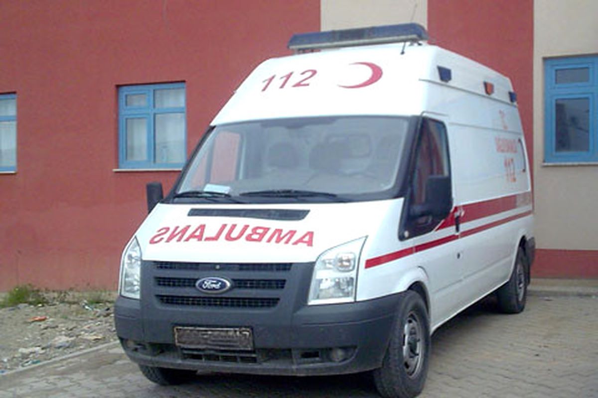 Kuşadası\'nda 112 Ambulansının Plakaları Çalındı
