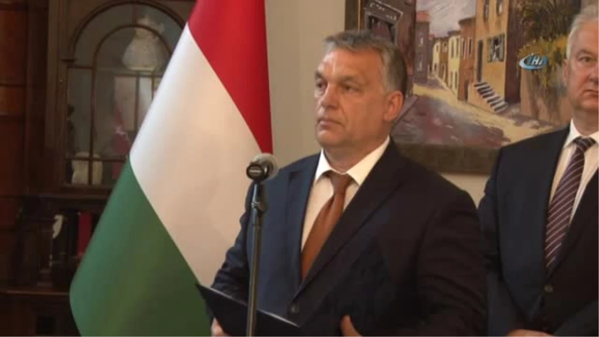 Macar Hükümeti, Tika Başkanı Çam\'a Liyakat Nişanı Verdi