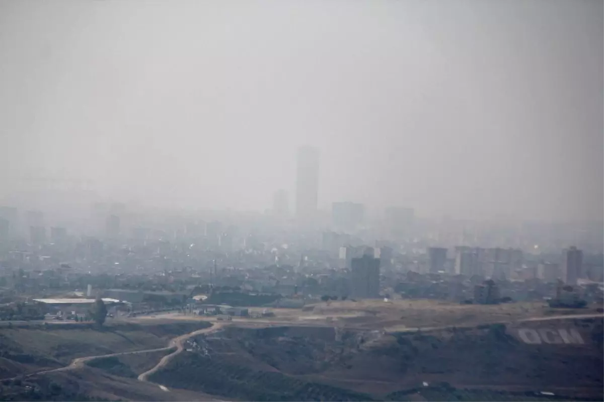 Nem, Mersin Kent Merkezini Görünmez Kılıyor