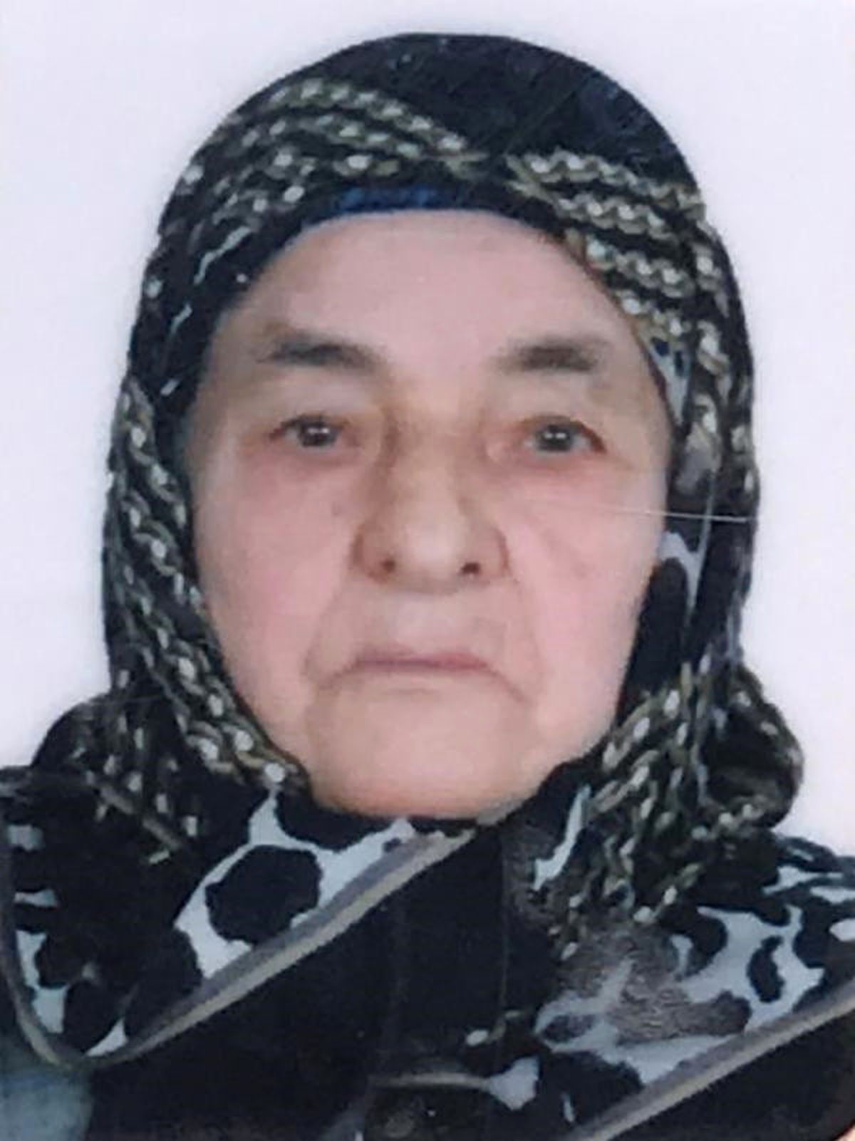 Pencere Camı Silerken 3\'üncü Kattan Düşen Yaşlı Kadın Öldü