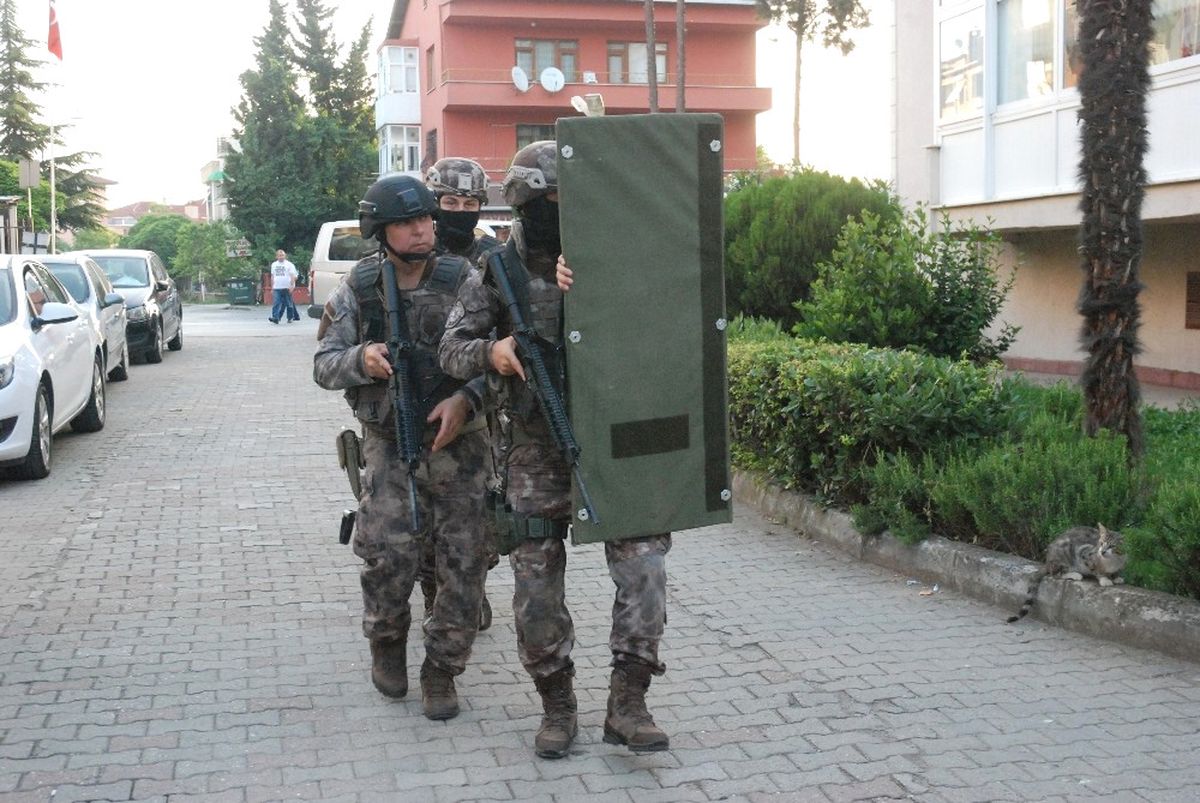 Pendik ve Tuzla\'da Narkotik Operasyonu