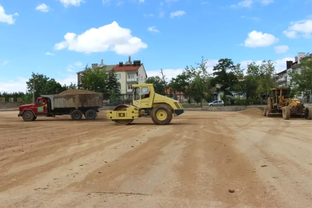 Seydişehir\'de Otopark Çalışmaları Başladı