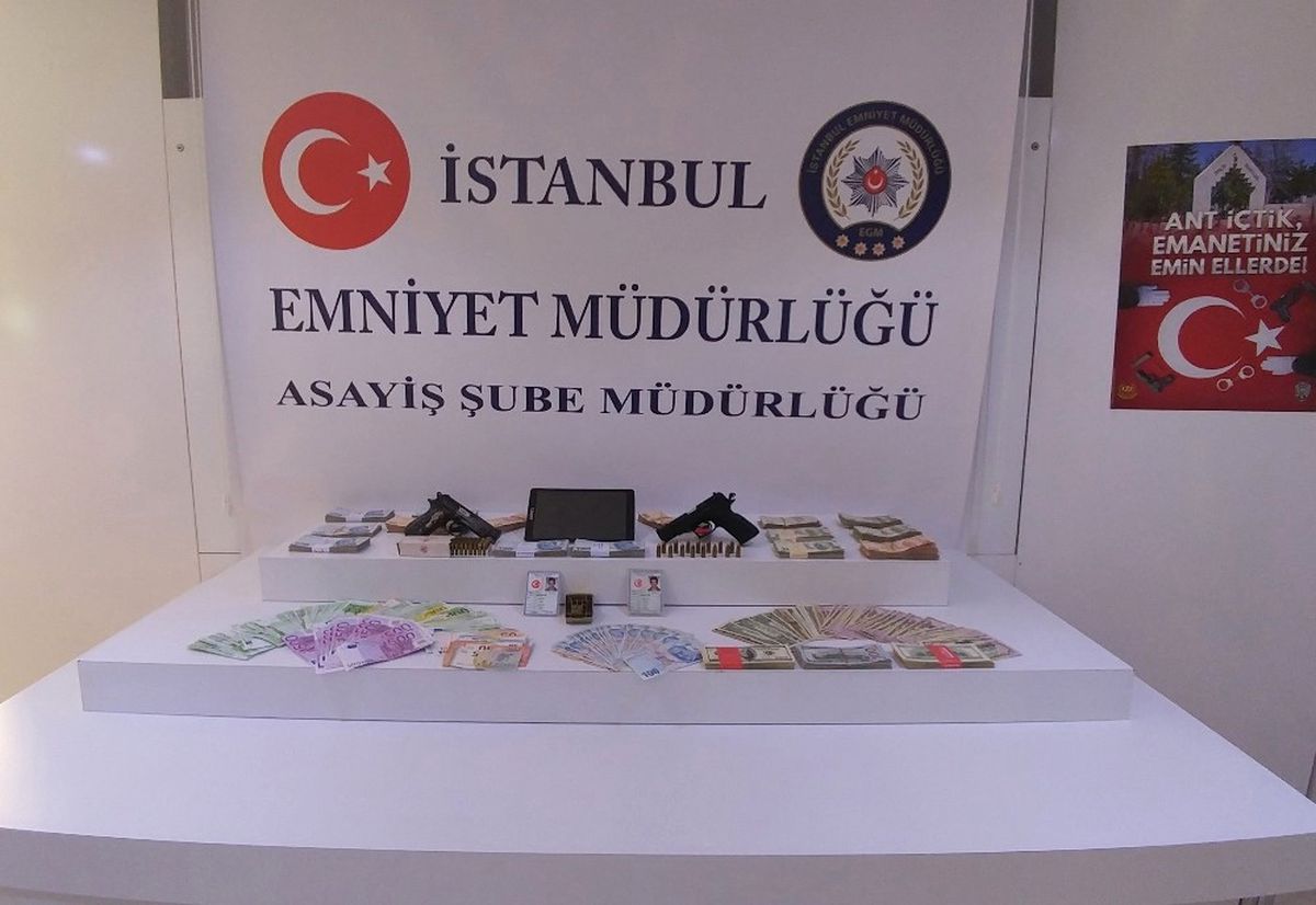 Şişli\'de Banka Soyan Zanlı Şehir Dışına Kaçmaya Çalışırken Yakayı Ele Verdi