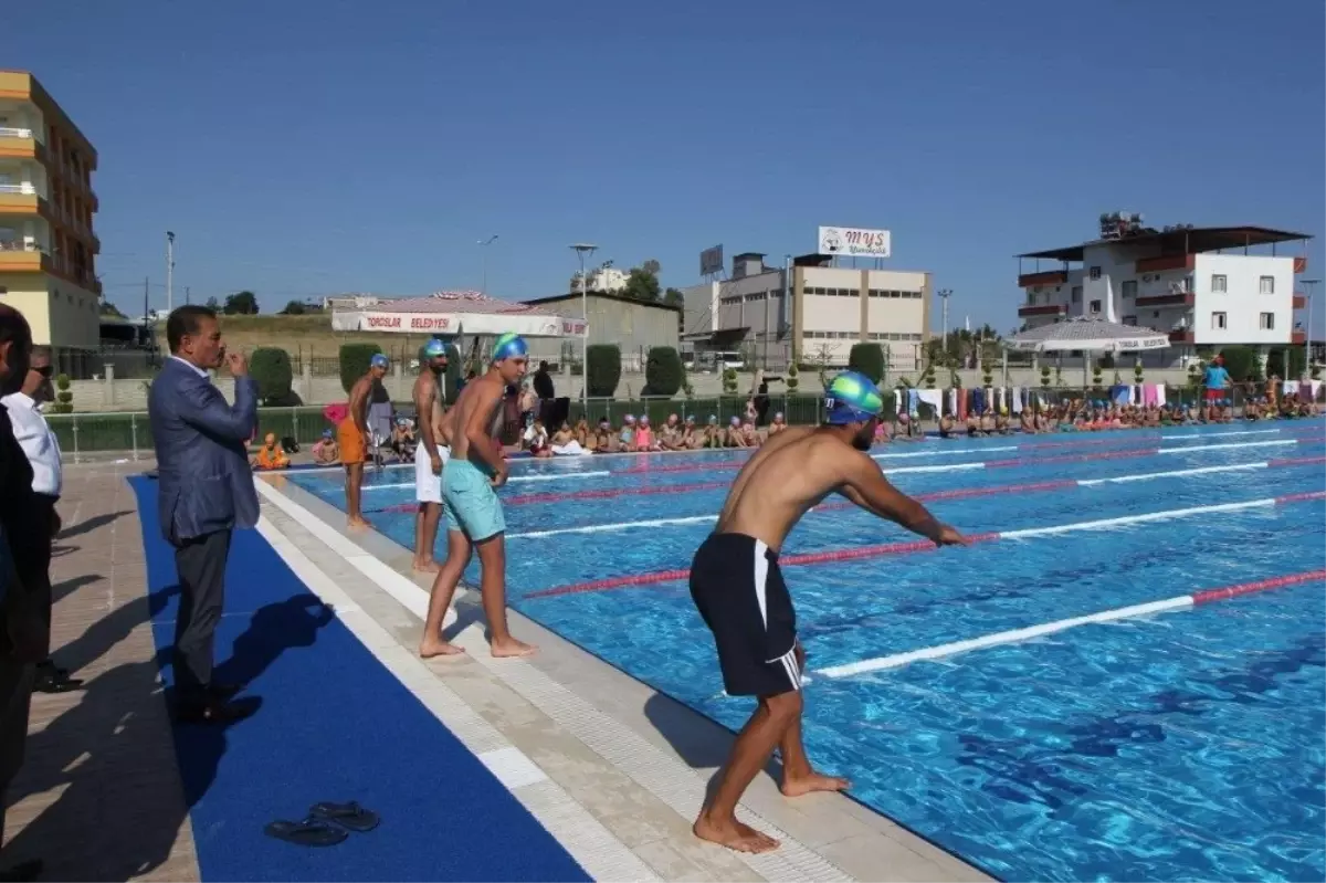 Toroslar\'ın Olimpik Yüzme Havuzu Yetişkinlere de Hizmet Verecek