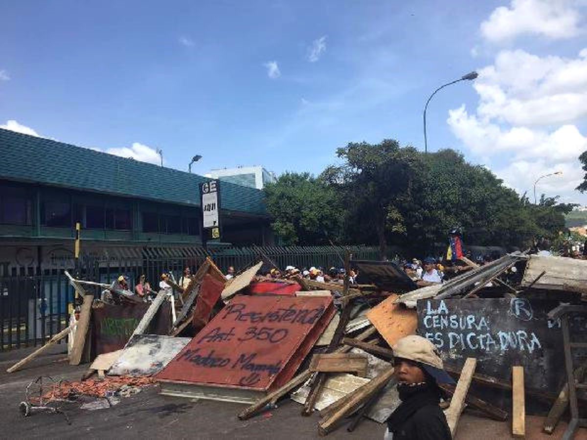 Venezuela\'da Politik Gerginlik Hat Safhada