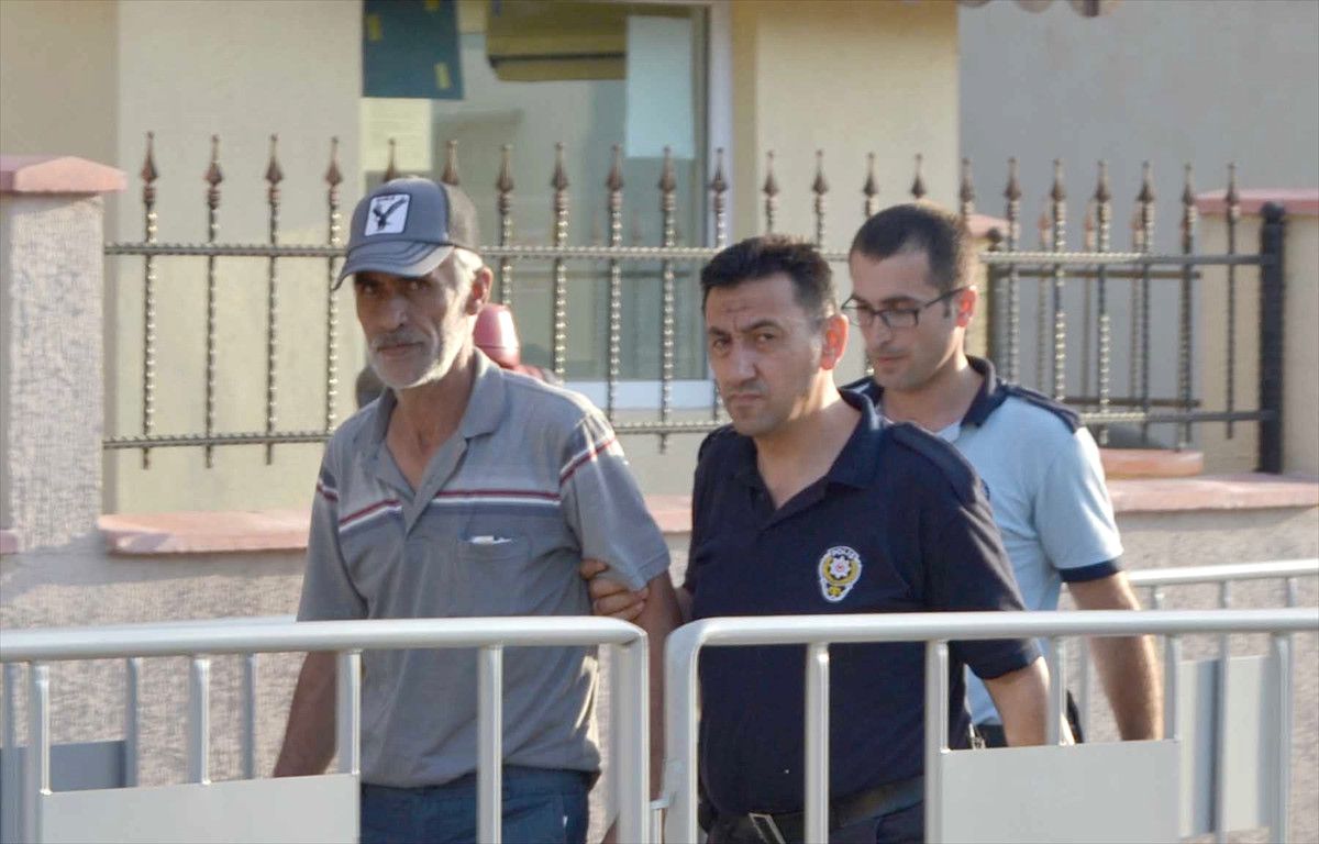 Yol Kontrolünde Firari Bir Kişi Yakalandı