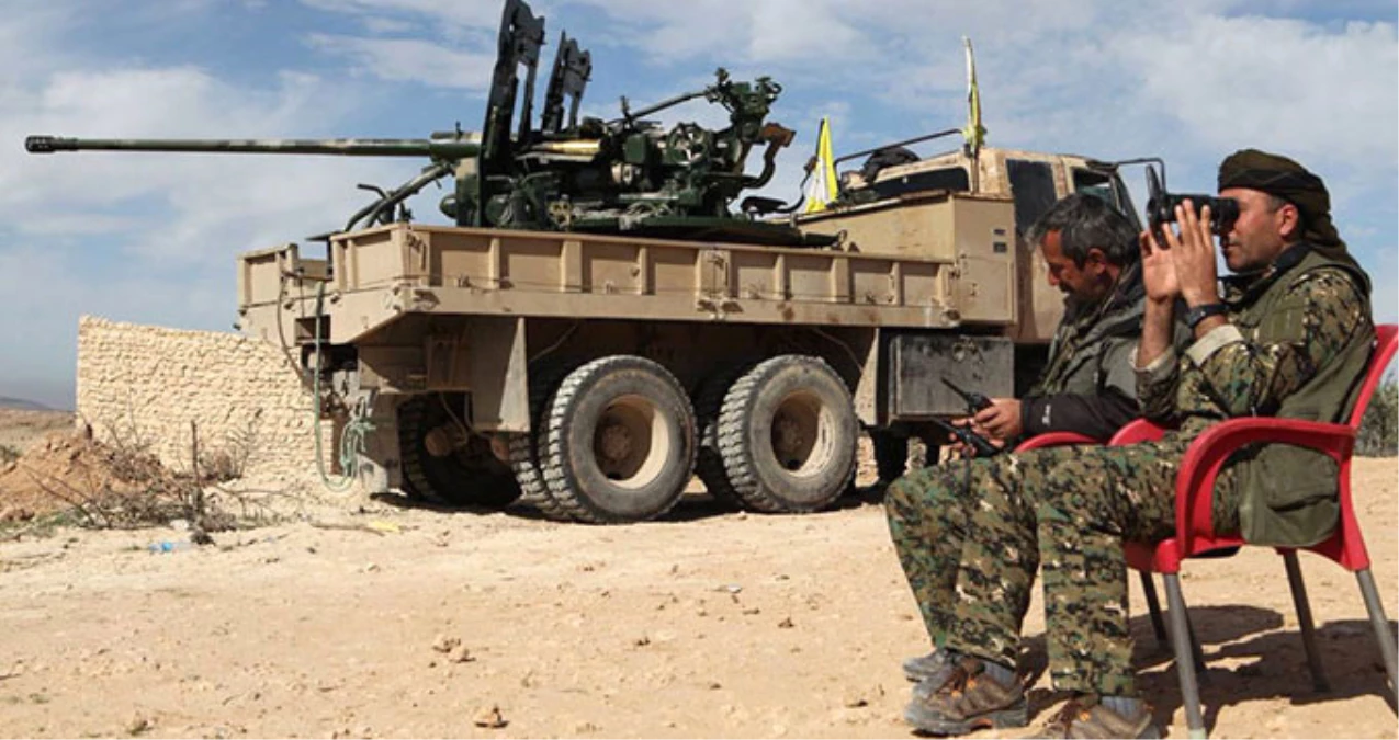 Afrin\'deki YPG/PKK Üyeleri, Türkiye Sınırına Ağır Silahlar ve Çok Sayıda Terörist Sevk Etti