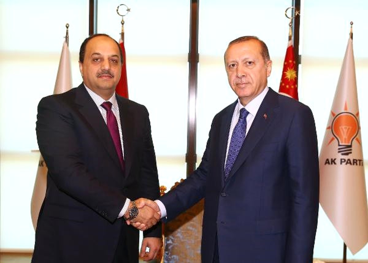Aktüel Görüntü) Cumhurbaşkanı Erdoğan, Katar Savunma Bakanı El Atiyye\'yi Kabul Etti