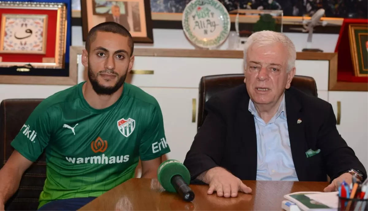 Barış Yardımcı, Bursaspor\'a Imzayı Attı