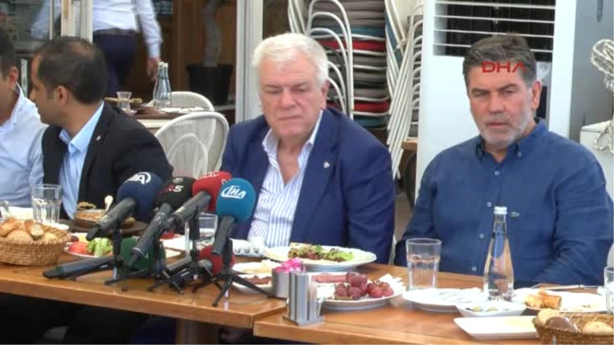 Bursaspor Başkanı Ali Ay Titi ve Caballo\'yla Anlaşmak Üzereyiz
