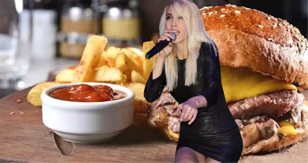 Çeşme\'de Hande Yener\'in 220 Liralık Hamburgeri Kapış Kapış Gidiyor