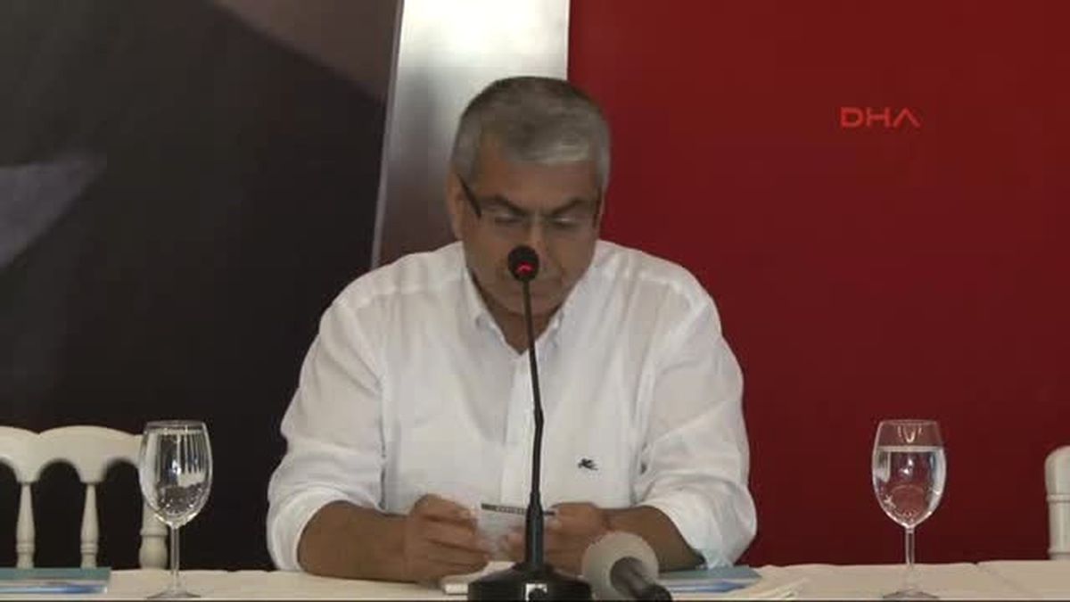CHP\'nin, Berberoğlu\'nun Tutuklanmasına Tepki Yürüyüşü