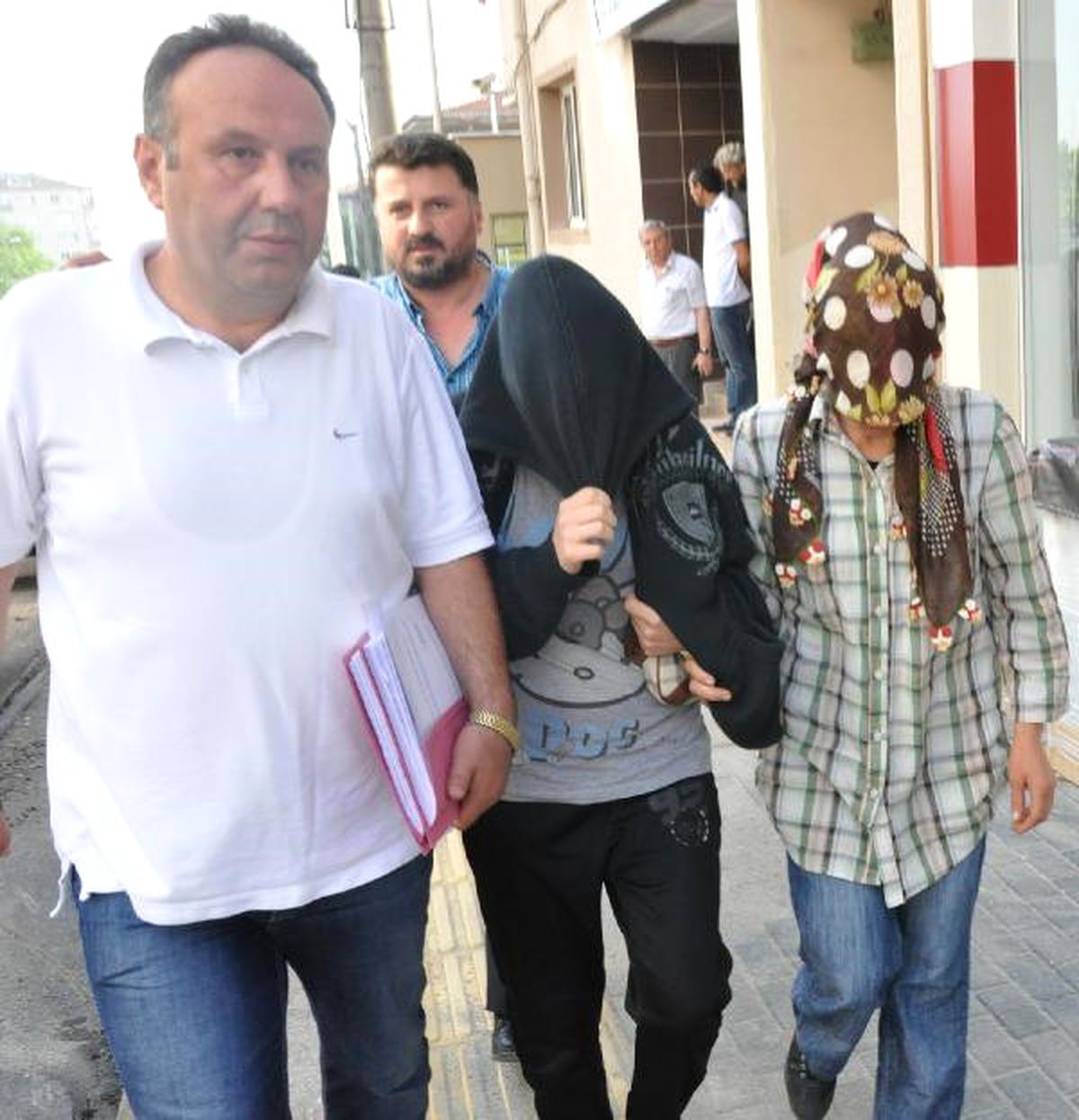 Evlilik Dışı Dünyaya Gelen Bebeğin Öldürülmesi Davasında İkinci Yargılama