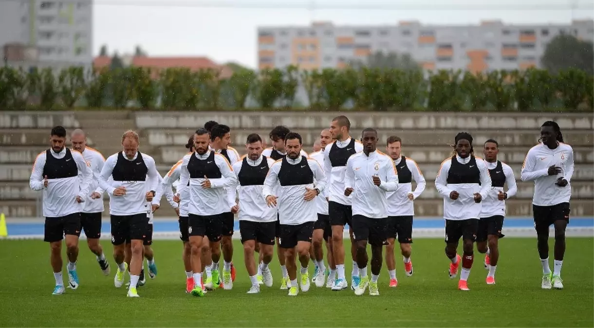 Galatasaray, Çalışmalarını Slovakya\'da Sürdürüyor