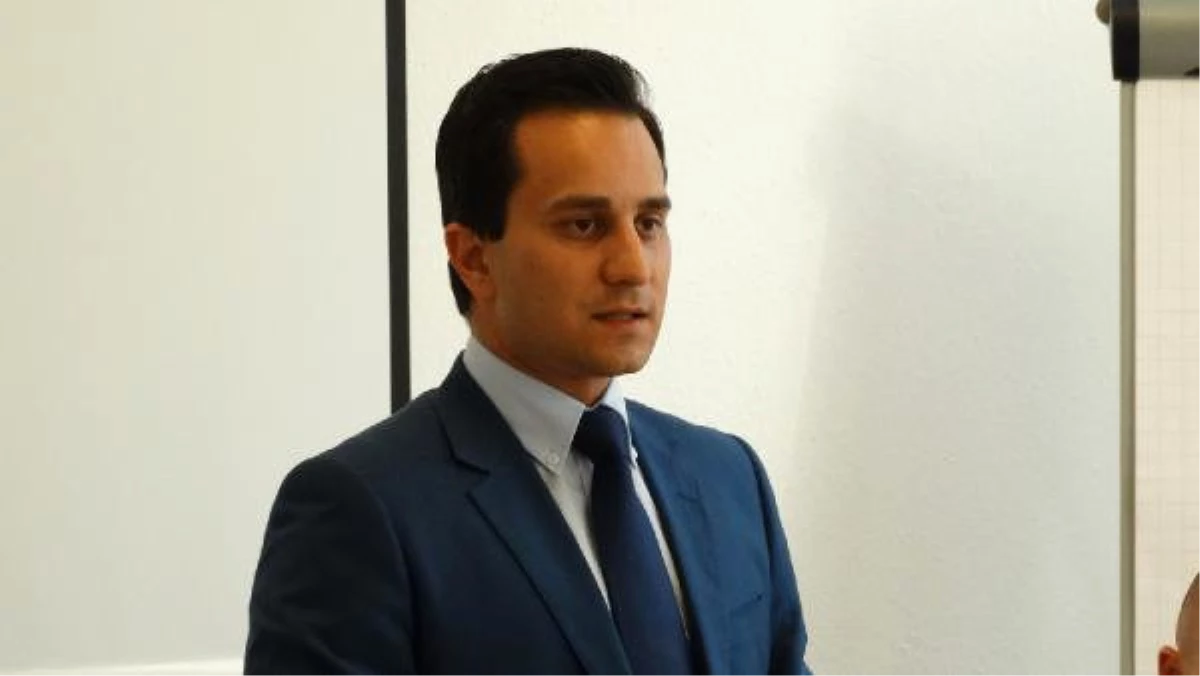Mahmut Özdemir, Tıad\'da Parti Politikalarını Anlattı